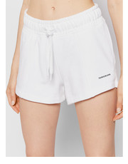 Spodnie Szorty sportowe Essentials J20J216228 Biały Regular Fit - modivo.pl Calvin Klein Jeans