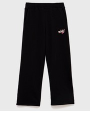 Spodnie spodnie dresowe dziecięce kolor czarny gładkie - Answear.com Guess