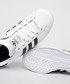 Sportowe buty dziecięce Adidas Originals adidas Originals - Buty dziecięce COAST STAR J EE7466