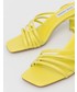 Sandały na obcasie Steve Madden sandały Aglow kolor żółty