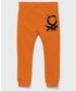 Spodnie United Colors Of Benetton United Colors of Benetton spodnie bawełniane dziecięce kolor pomarańczowy z nadrukiem