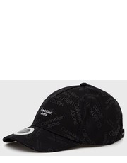 Czapka czapka bawełniana kolor czarny wzorzysta - Answear.com Calvin Klein Jeans