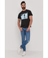 T-shirt - koszulka męska Calvin Klein Jeans - T-shirt J30J317465.4891