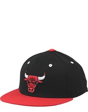 czapka NBA Fitted Bull F77538 - ButyJana.pl