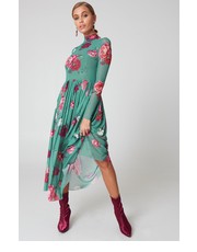 sukienka Siateczkowa sukienka midi z długim rękawem - NA-KD.com