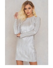 sukienka Plisowana sukienka Metallic - NA-KD.com