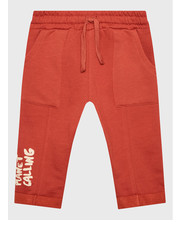 Spodnie Spodnie dresowe 3JLXGF017 Czerwony Regular Fit - modivo.pl United Colors Of Benetton