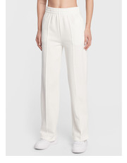 Spodnie Spodnie dresowe 2054704 Biały Regular Fit - modivo.pl Cotton On